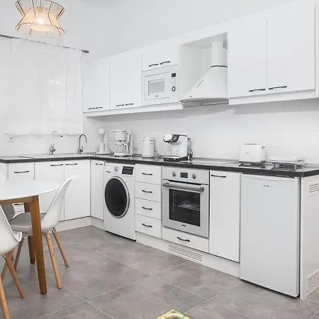 Апартаменты Alpha & Omega Карпатос