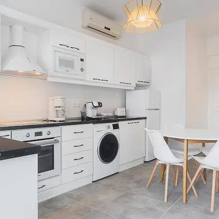 Alpha & Omega Карпатос