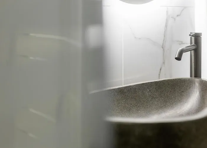 Alpha & Omega Daire Kerpe